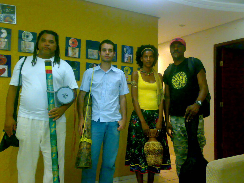BANDA ARTE SONS PERCUSSÃO.