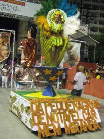 Fotos desfile oficial do Clube de Boneco Seu Malaquias 2009