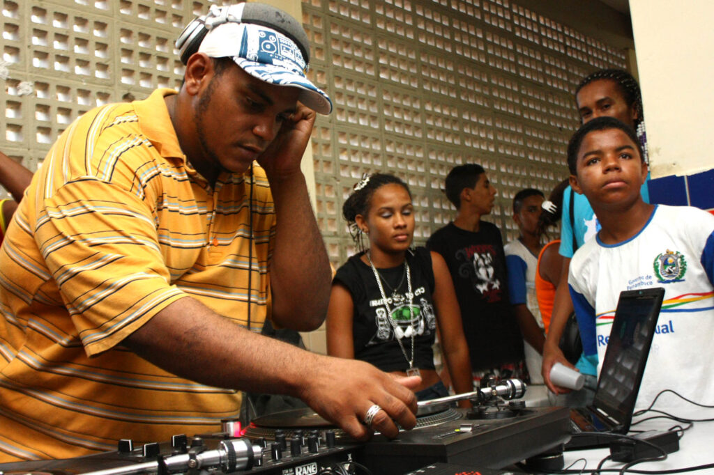 Células Culturais nas Escolas - Peixinhos