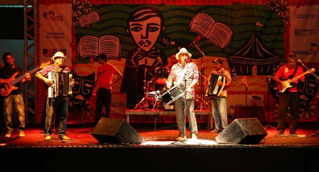 Combo Percussivo da Zona Norte e outros em Palmares
