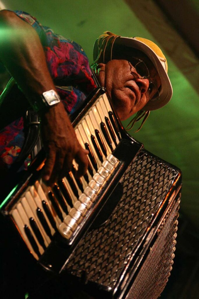 Combo Percussivo da Zona Norte e outros em Palmares