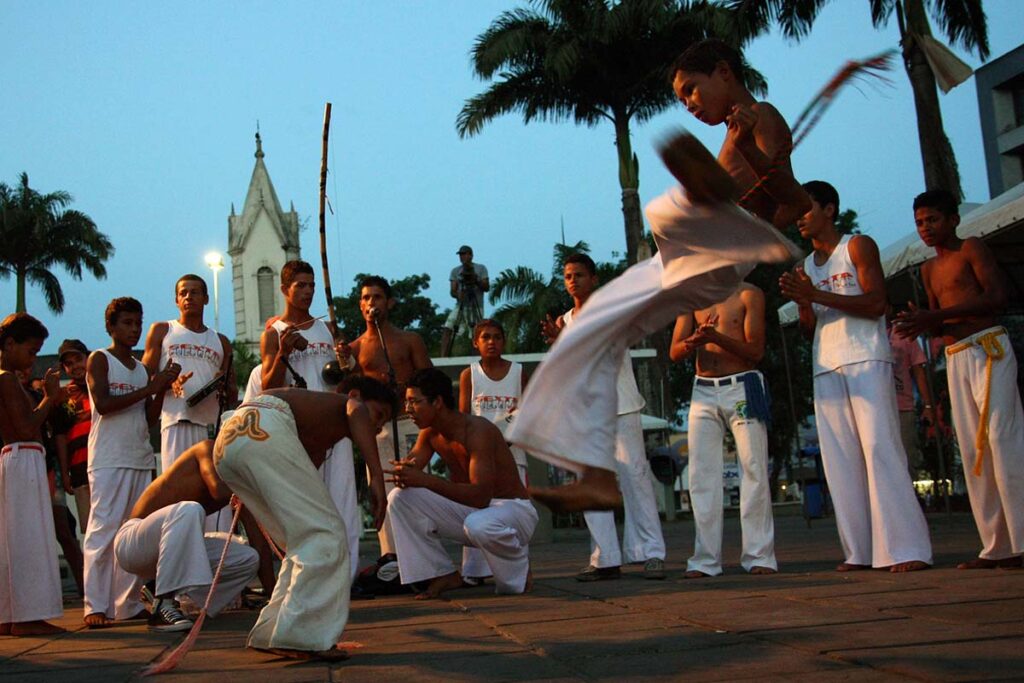 Grupo de Capoeira Arte e Mandinga em Palmares