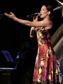 Show Las Canciones com Fabiana Santiago