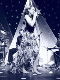 Show Las Canciones com Fabiana Santiago