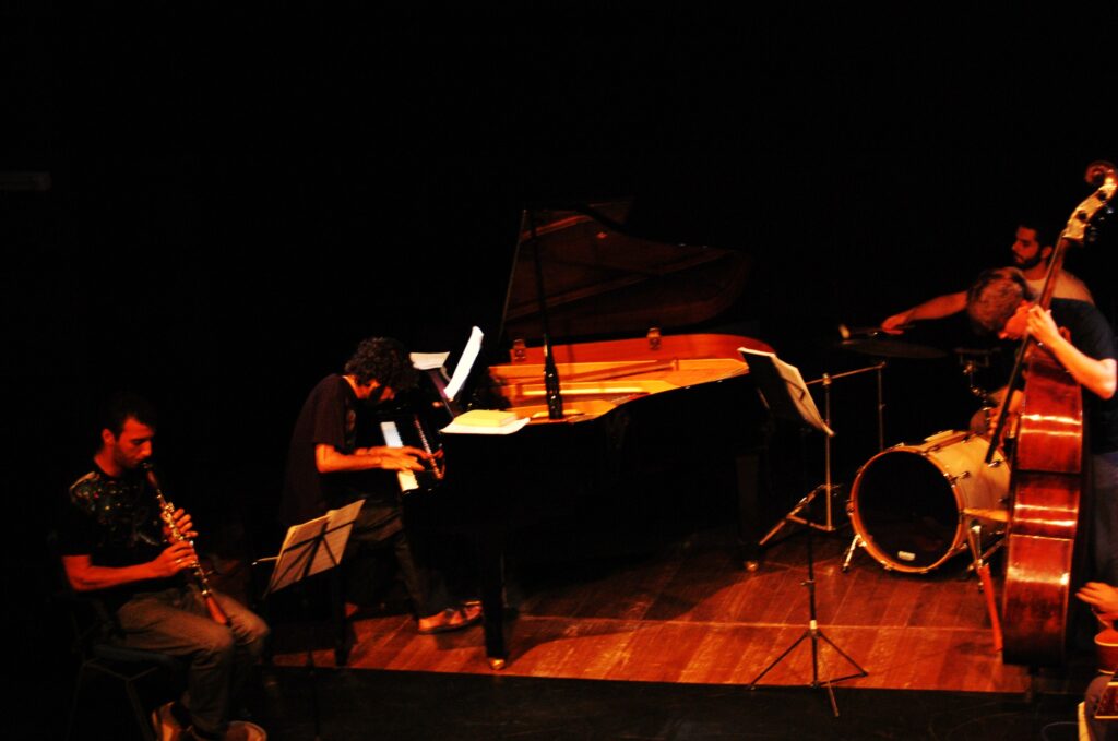 SESC casa amarela