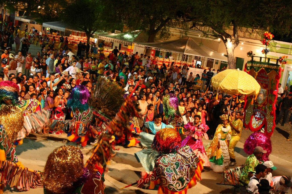 Maracatu de Baque Solto Piaba de Ouro