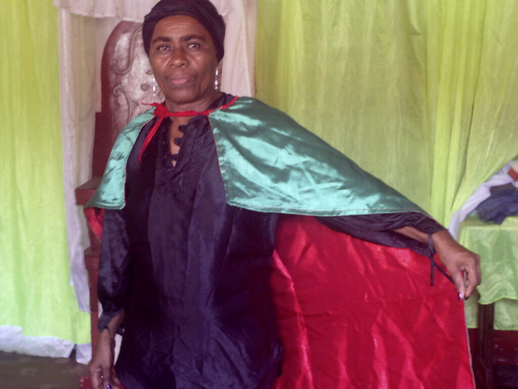 mae ju entidades