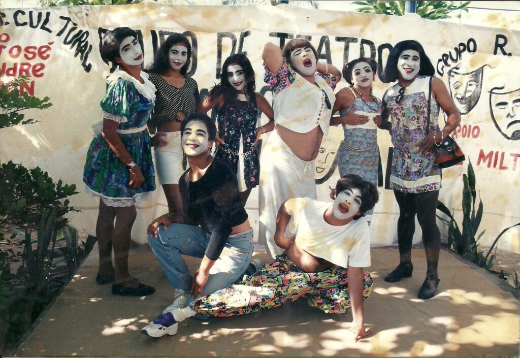 AS BICHAS ESTAO SOLTAS - 1997