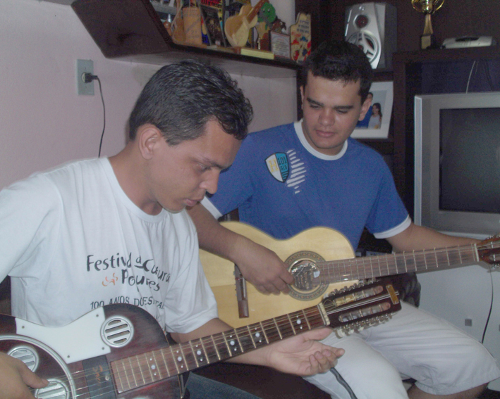 IV FENNOGE-FESTIVAL DE REPENTISTAS DA NOVA GERAÇÃO