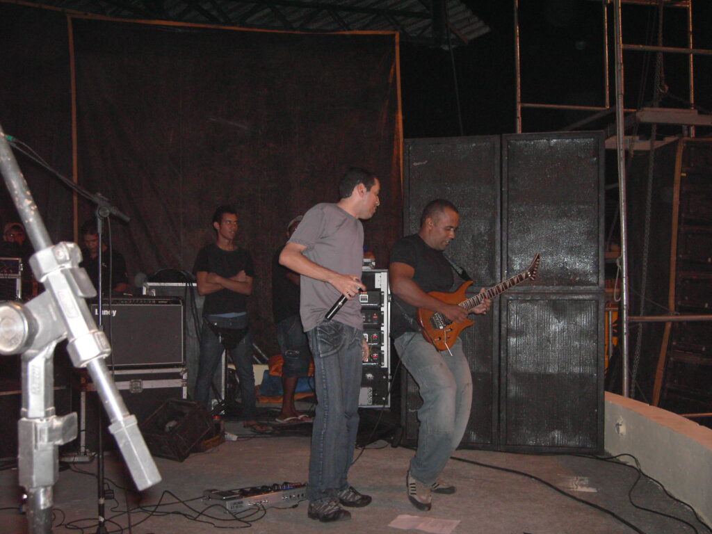 VERSOS DE OUTUBRO - FOTOS - SHOW