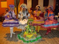 QUADRILHA JUNINA DE PAUDALHO-PE NA EMENDA SHOW