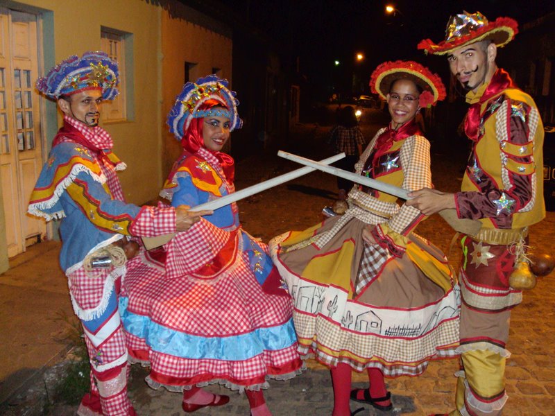 QUADRILHA JUNINA DE PAUDALHO-PE NA EMENDA SHOW