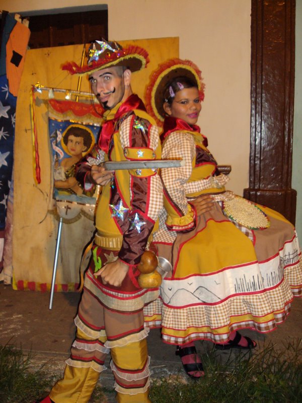QUADRILHA JUNINA DE PAUDALHO-PE NA EMENDA SHOW