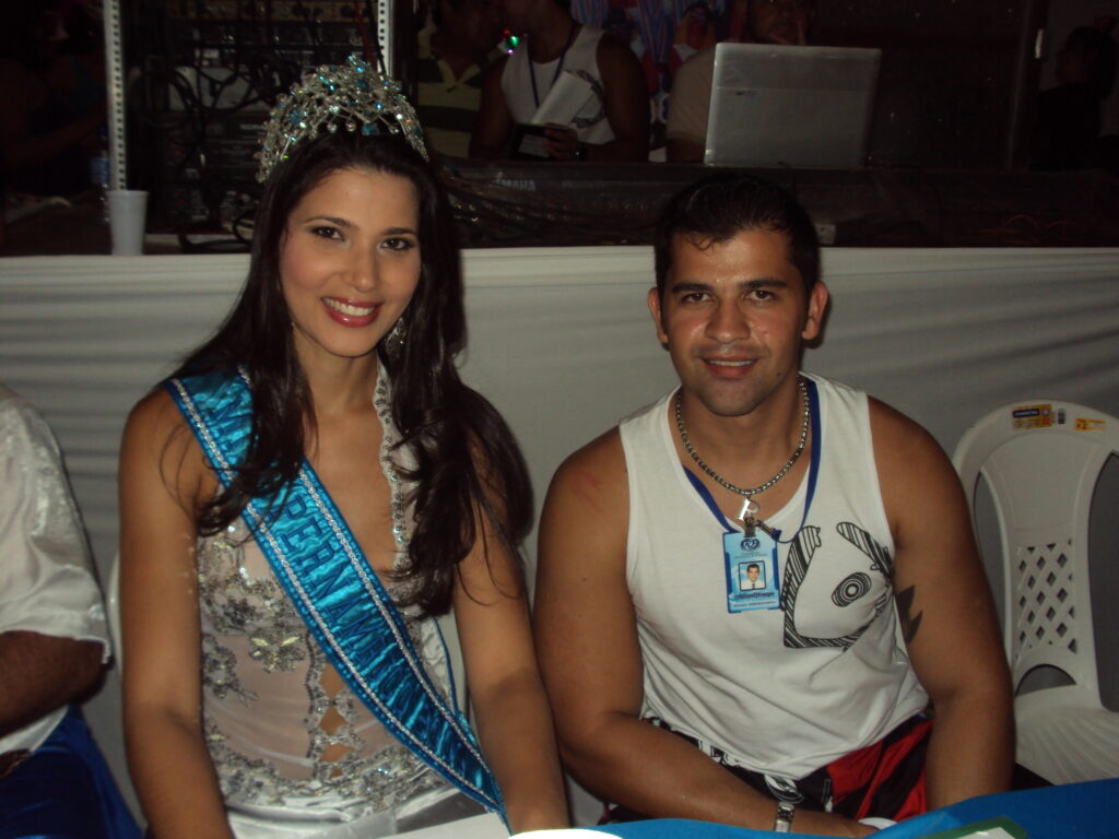 1 BAILE MUNICIPAL