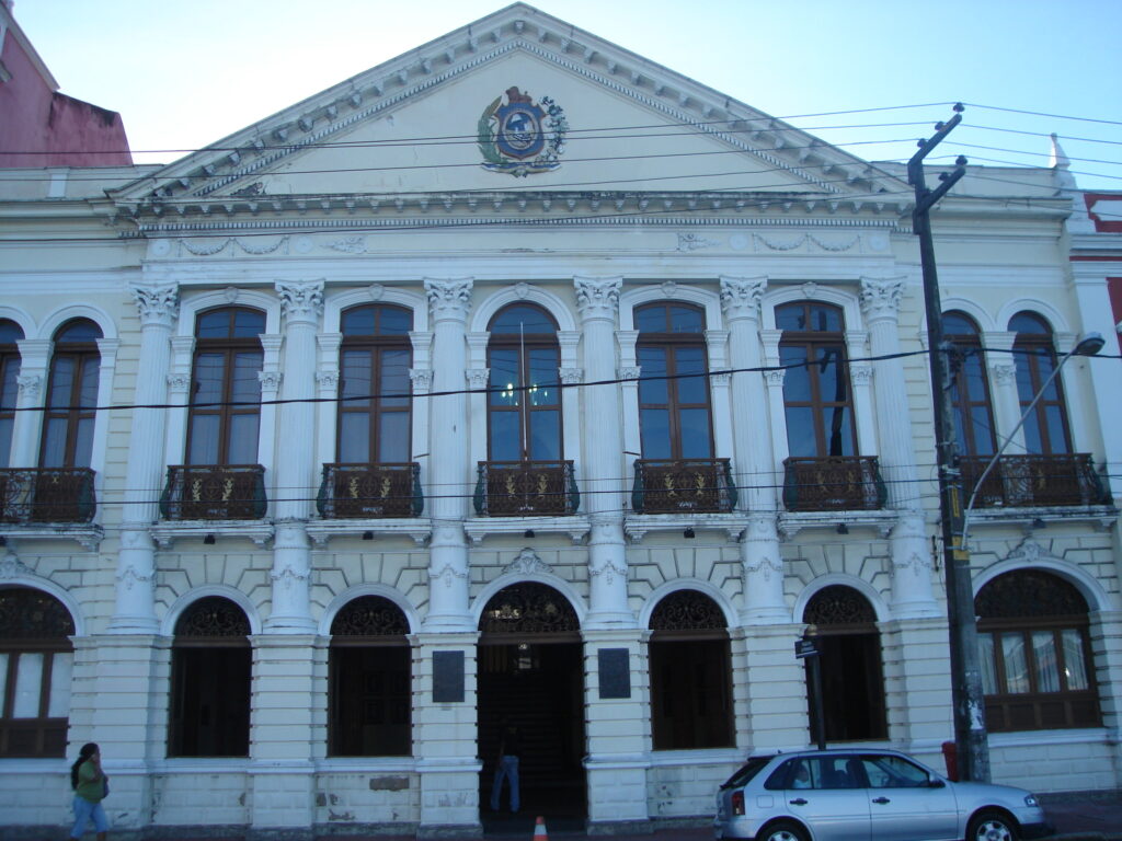 Antigo Palácio do Conde da Boa Vista