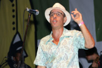Segunda - 15.02.2010