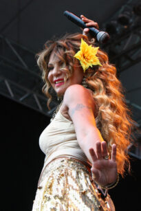 Show de Elba Rabalho no Carnaval 2010 de Paudalho
