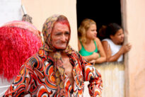 Encontro de maracatus em Nazaré da Mata, no Carnaval 2010