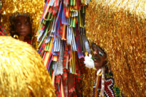 Encontro de maracatus em Nazaré da Mata, no Carnaval 2010