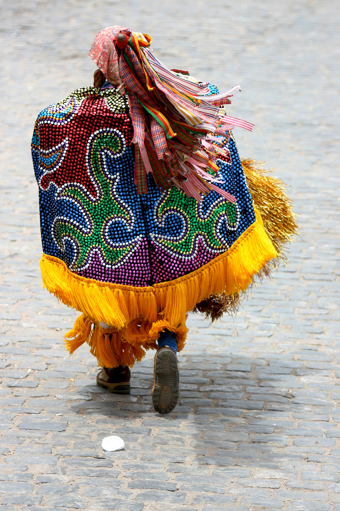 Encontro de maracatus em Nazaré da Mata, no Carnaval 2010