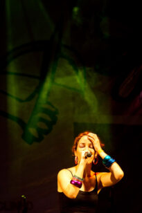 Carnaval 2010 - Karina Buhr em Goiana