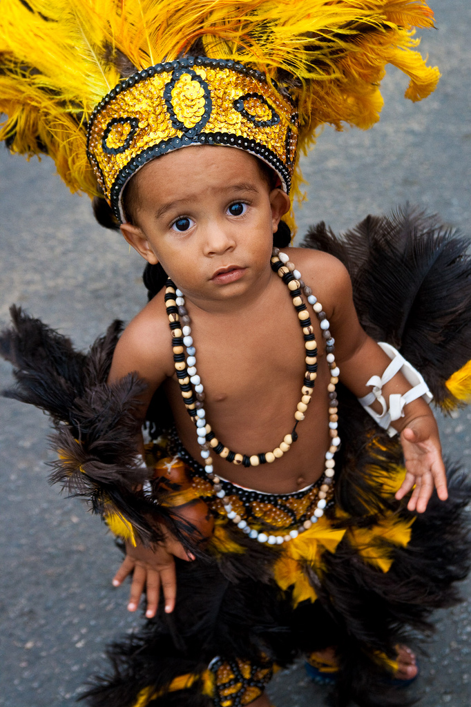 Encontro de Caboclinhos em Goiana, no Carnaval 2010