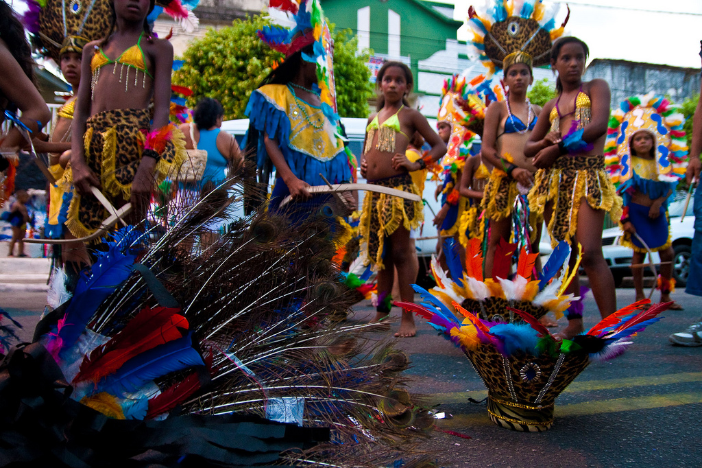Encontro de Caboclinhos em Goiana, no Carnaval 2010