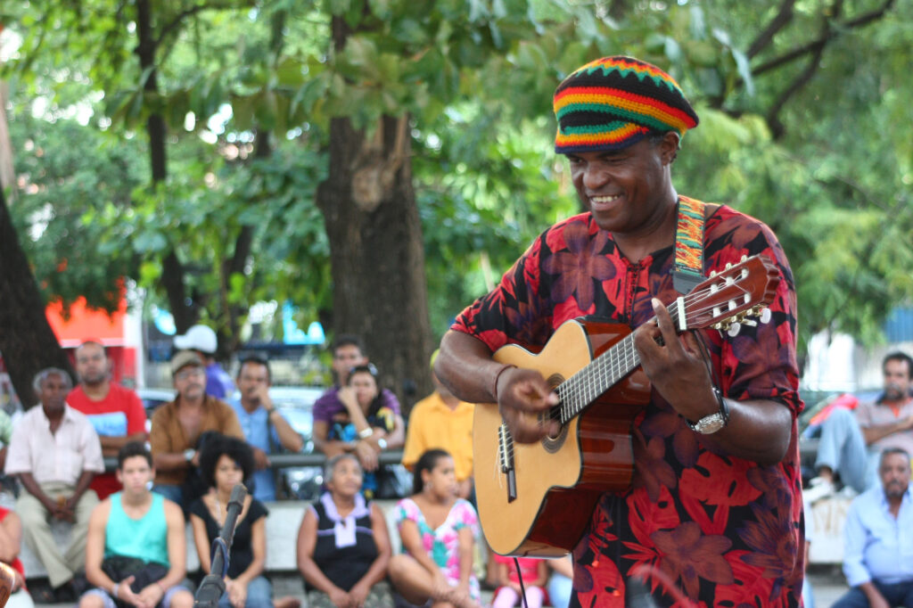 ÁFRICA EN NÓS HOMENAGEM MALLÊT E BANDA ARTE SONS CASA DA CUL