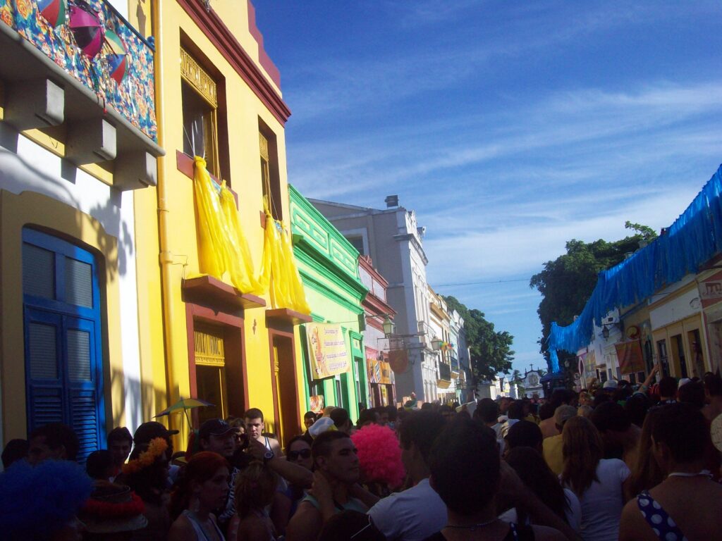 Tarde de folia