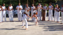Apresentação inaugural da Capoeira