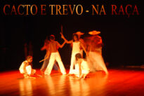 Apresentação "Na Raça"