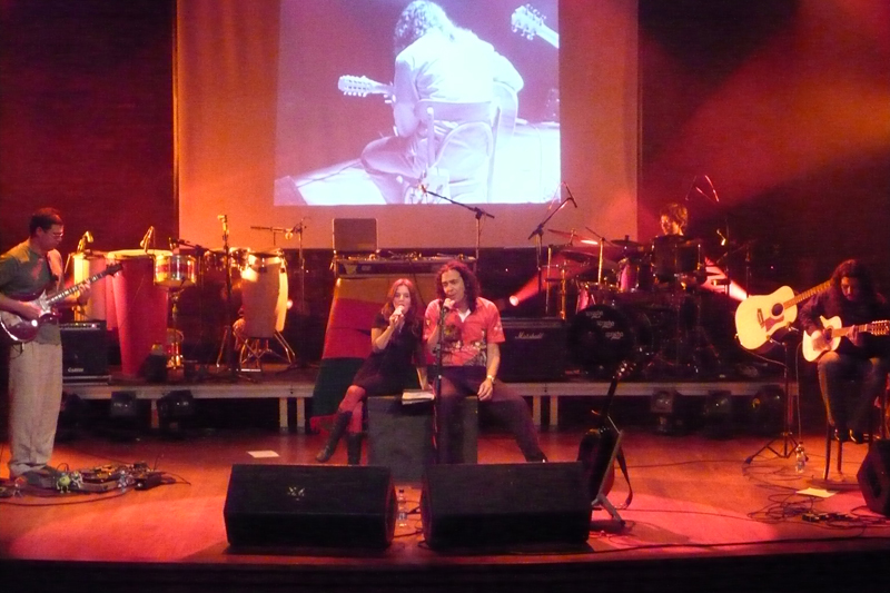 MPB no palco do Teatro do CIEE