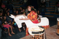 Burrinha dando boas vindas no show