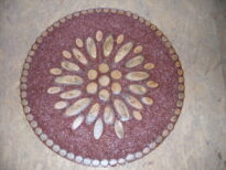 Mandala composta de vários  tipos de  cipós  em  espiral, diâmetro 69cm. Valor R$ 230,00