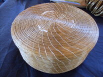 Caixar Circular. R$35,00