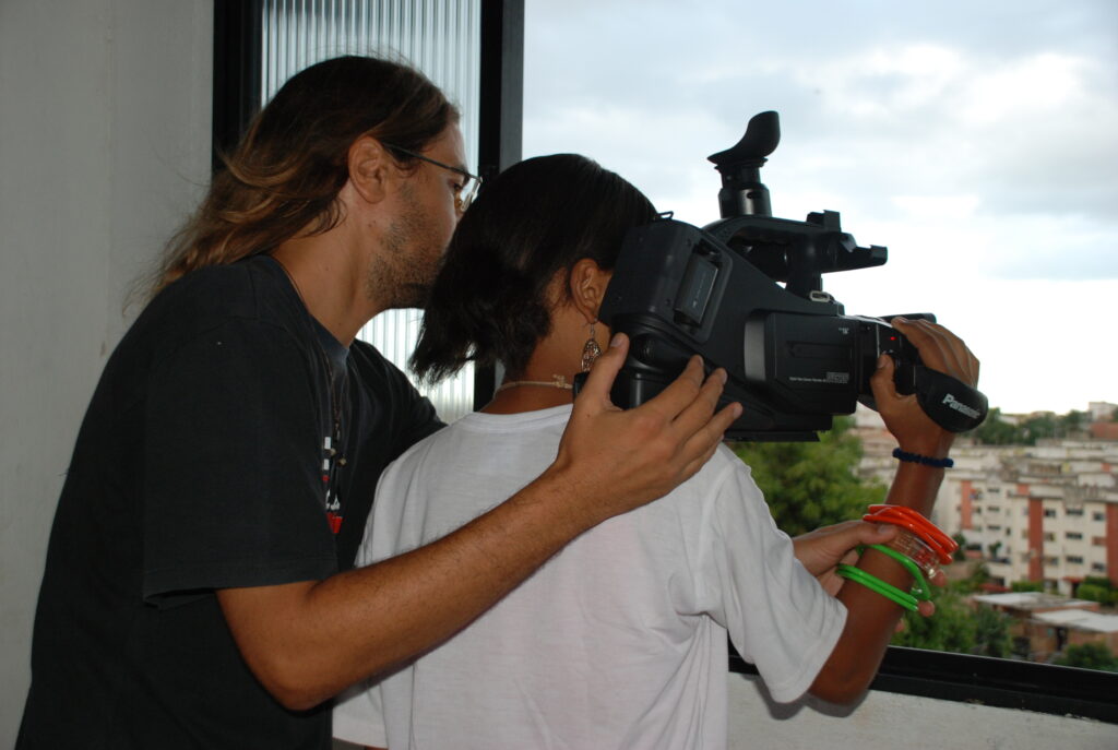 Momentos das oficinas de video do Ponto de Cultura