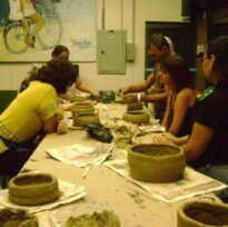 Momentos da Oficina de Panela de barro
