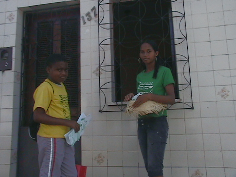 ATIVIDADE VOLUNTARIA DO PONTO DE CULTURA "TAMBORES DA ILHA"