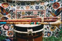 Tombor e instrumentos de sopro da Waku'mã