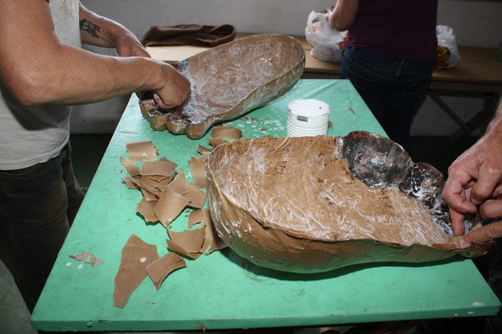 Oficina de bonecos gigantes