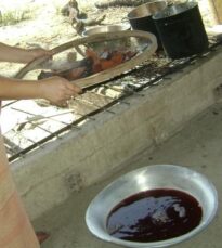 Coando as fibras para refinar os pigmentos