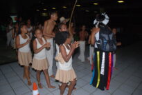 "NA RAÇA"