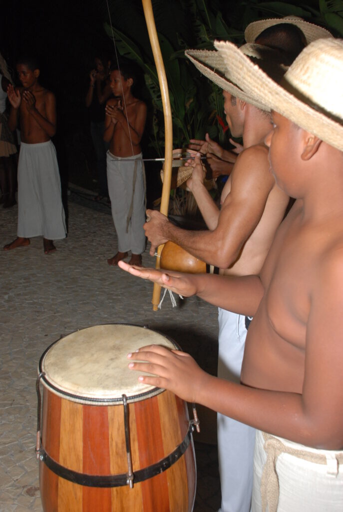 "NA RAÇA"