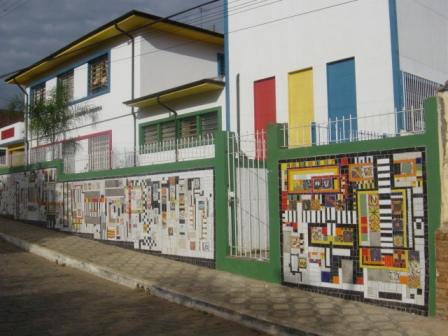 Muro de Mosaicos do Colégio Genésio