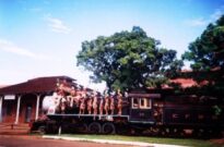 Brincantes do Boi Vencedor em Locomotiva da EFMM