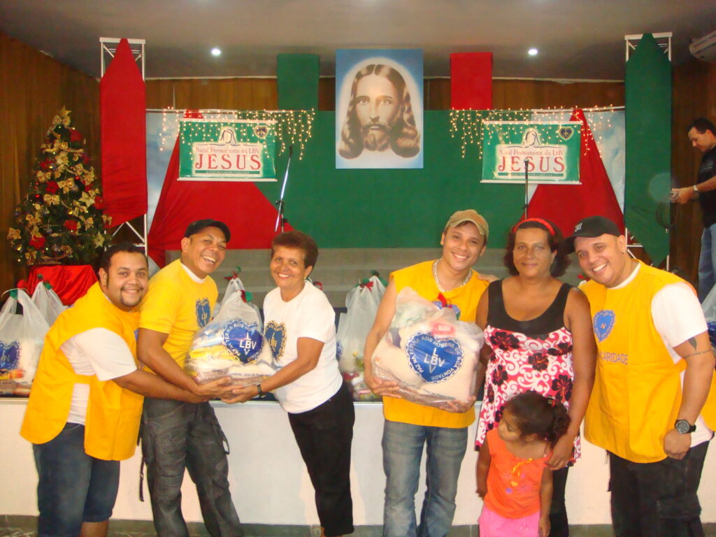 Classe artística de Pernambuco apoia o Natal da LBV - Grupo Sem Razão é padrinho da edição 2009