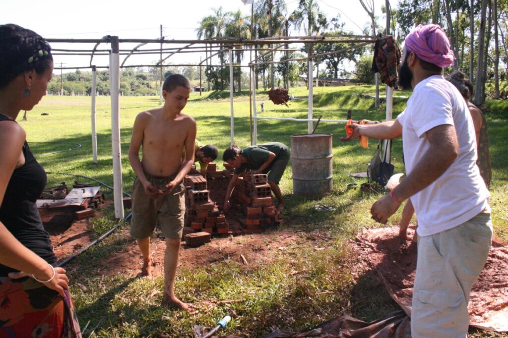 Construindo a Cozinha Comunitária