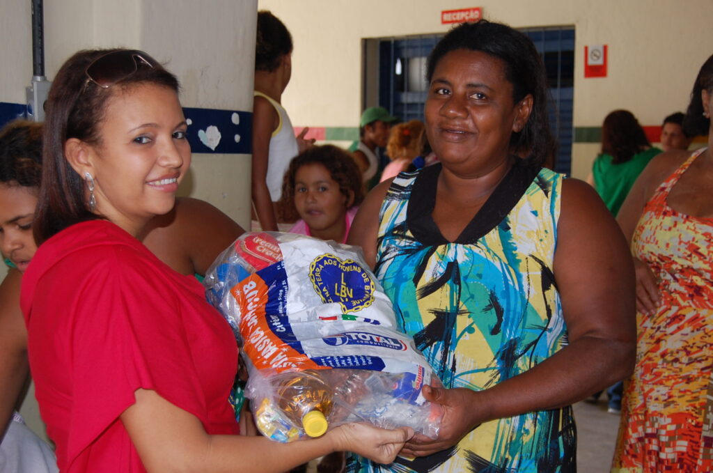 Vítimas das chuvas em Pernambuco são beneficiadas pela LBV