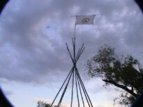 Por do Sol na Aldeia da Paz: Cozinha e Tipi