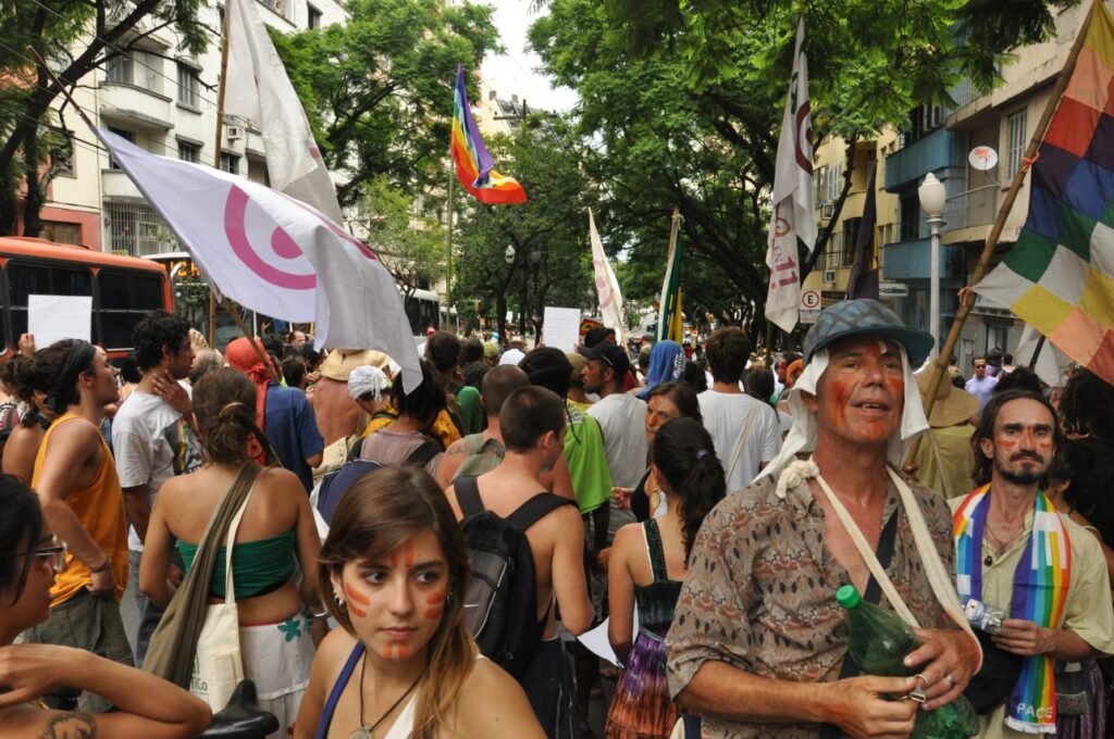 Aldeia da Paz na marcha de abertura do Fórum Social Temático